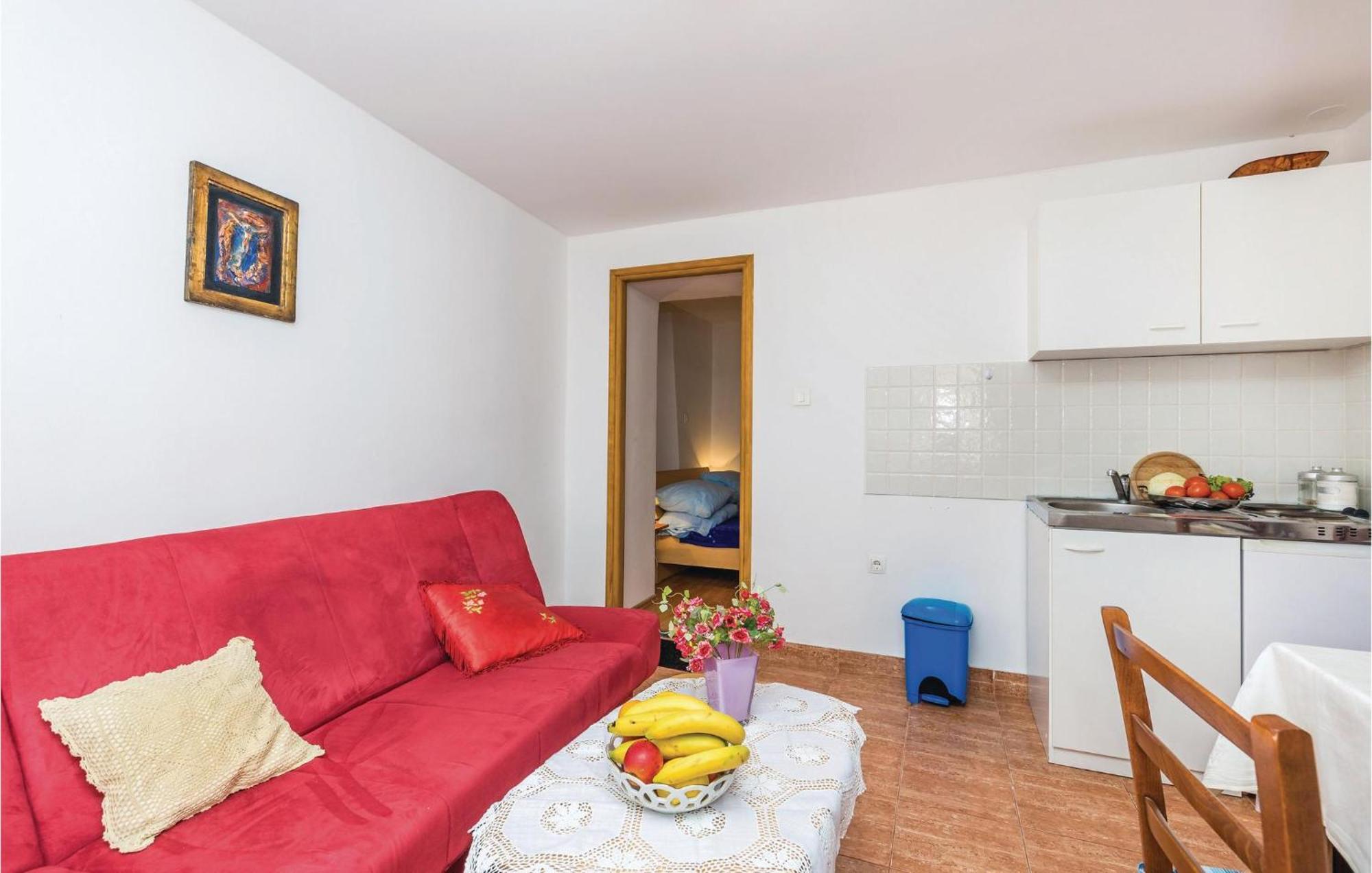 1 Bedroom Nice Apartment In Senj Senj  Dış mekan fotoğraf